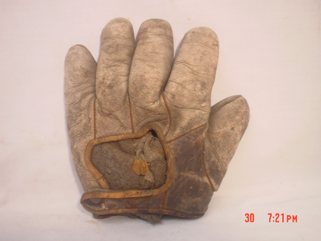 c. 1890's-00's Webless Back